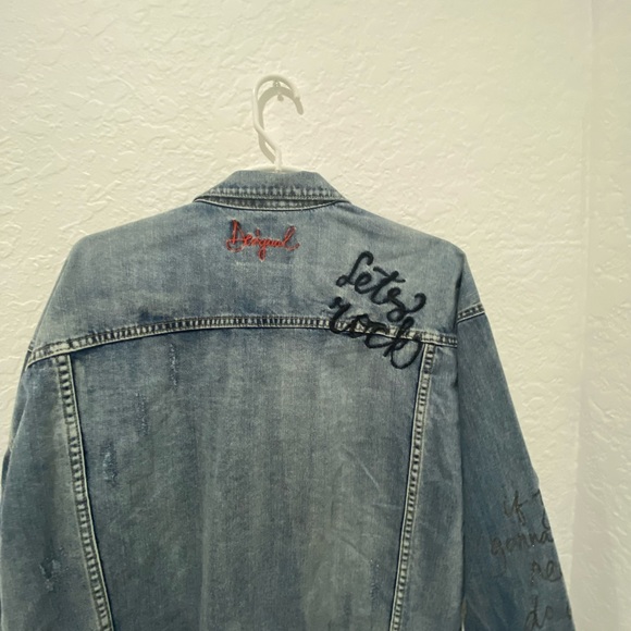 🇺🇸SALE🎈
• Desigual - Decorative Jean Jacket - L - Picture 2 of 12